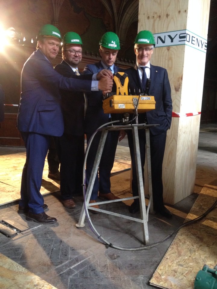 Start renovatie Handelsbeurs. #atvnieuws 18u30