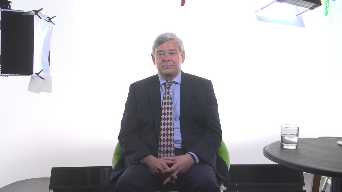 bitpod_uk's tweet photo. John Coombs from @SimpkinsEdwards came in to film the latest in the #InaNutshell series this morning.  #BitpodStudio https://t.co/RhtNSDPoVJ
