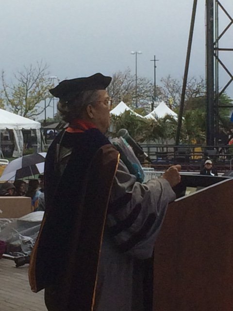 AdelphiSWDean's tweet image. Congrats to honorary doctorate awardee Marian Wright Edelman who gave such inspiring remarks to our graduates.