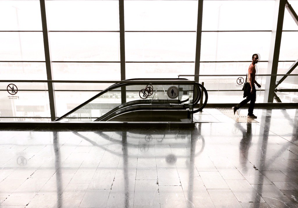 basslinesoldier's tweet image. 🚷™ #RandomMovement #Vision #ArchDaily #Architecture #iPhonegraphy #PhonePhotography #Photography #Hypebeast #Future