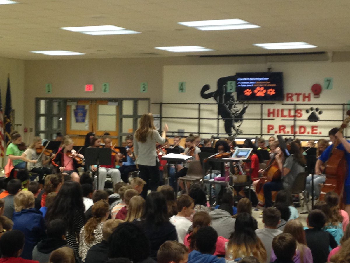 MrsThoman's tweet photo. Our 6th grade orchestra is treating us this am! What a great way to kick off our week! @CYSDSTRINGS @NH_Elementary https://t.co/O4J7h8IMqf