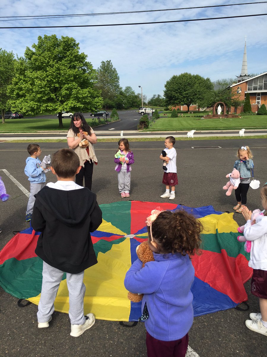 GSCelem's tweet photo. Fun and games at Pre-K's Teddy Bear Picnic. Meeting our incoming students and their families is truly joyous! #GSC https://t.co/g5ipeKIeZ5