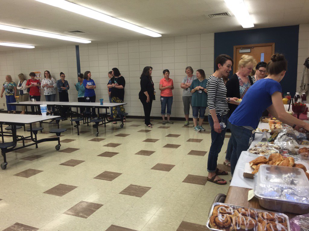 theSMECEC's tweet image. Our end of the year staff breakfast! #team512 #SMISC