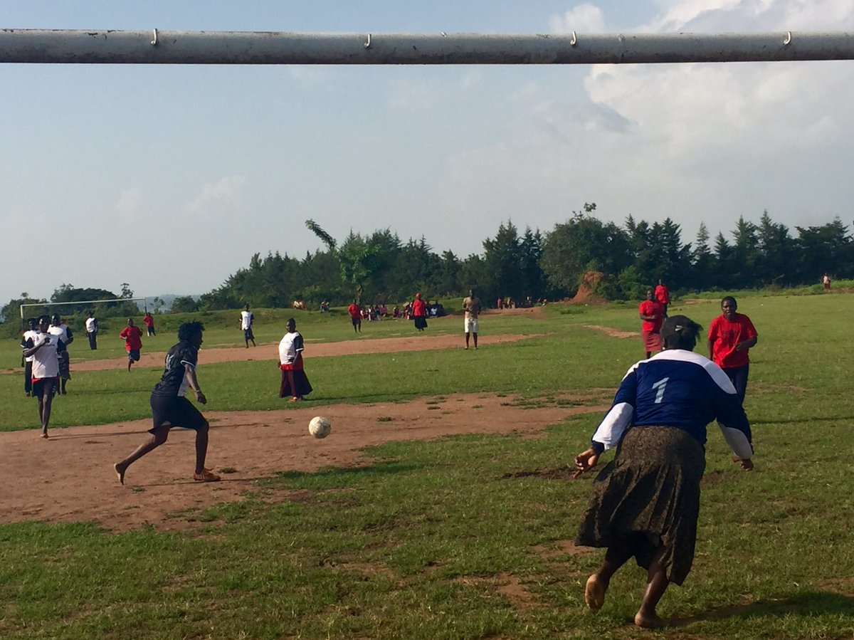 Lindsey Pollaczek tweet media