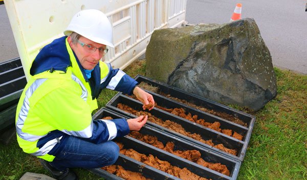 Für bessere #Grundwasser-Qualität: 950 Messstellen im Stadtgebiet #Kassel bit.ly/GrundwasserKS (mic) https://t.co/YSvjnPjYbe
