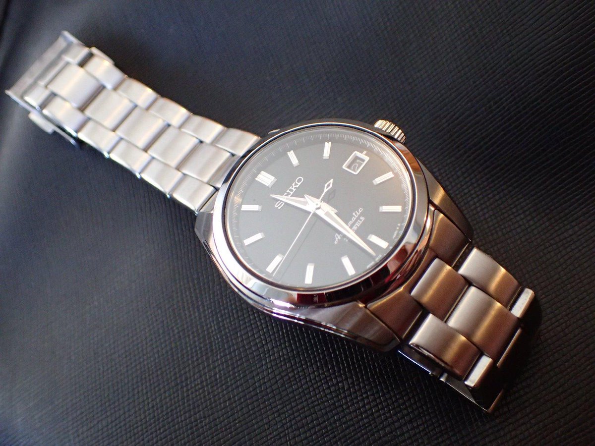 We Need Watches tweet media