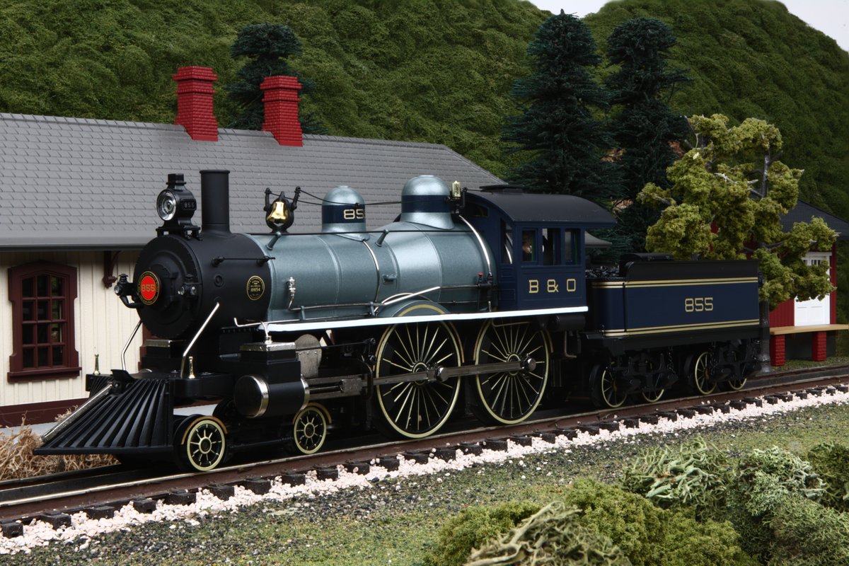 MTHTrains's tweet photo. MTH Premier O-Gauge
https://t.co/y5N5TlAknL
On the line MTH Premier B&amp;O- 4-4-0 Royal Blue Line Steam Engine https://t.co/MRJu6Odd8f
