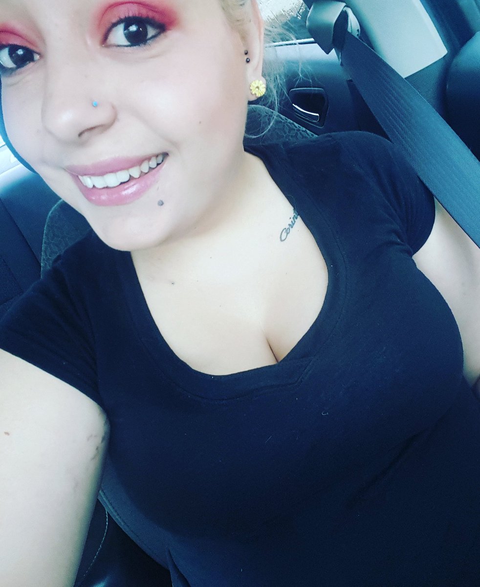 jequav's tweet image. My makeup game has been on point lately 💋❤💎🌟🦄