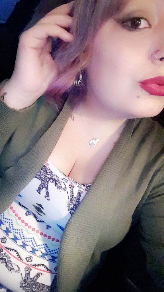 jequav's tweet image. My makeup game has been on point lately 💋❤💎🌟🦄