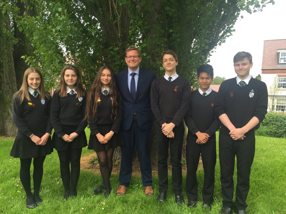 OrmistonAcads's tweet image. #notforgetting the mugshots!!