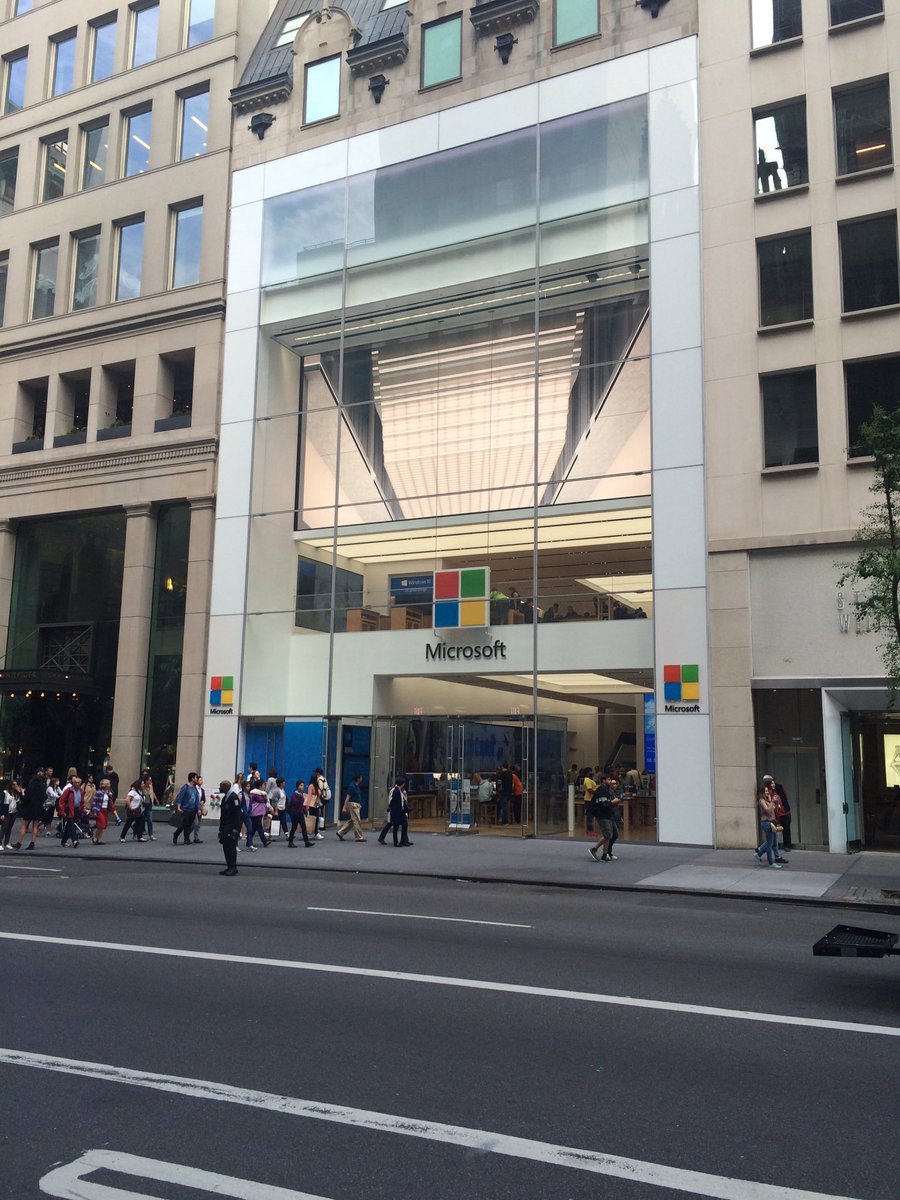 WiserAir launch Microsoft Store on 5th avenue New-York !!!! And in 10 MS Stores across US.
<a href="/SchneiderElec/">Schneider Electric</a>
<a href="/WiserAir/">Wiser Air</a>