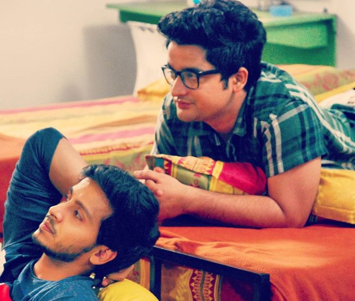 <a href="/8paramsingh/">Param Singh</a> with #Ashutoush on the sets of #SaddaHaq #Season2 😍
