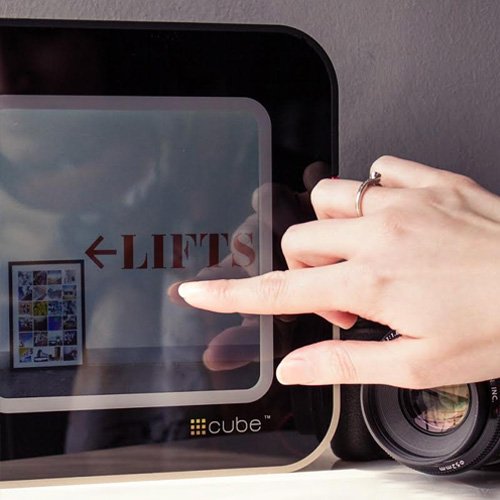 TheLabelbyLP's tweet photo. #Instacube is the dream gadget of every ardent instagrammer. Available on https://t.co/zpd40foQFl. https://t.co/sC5SRyQqnC