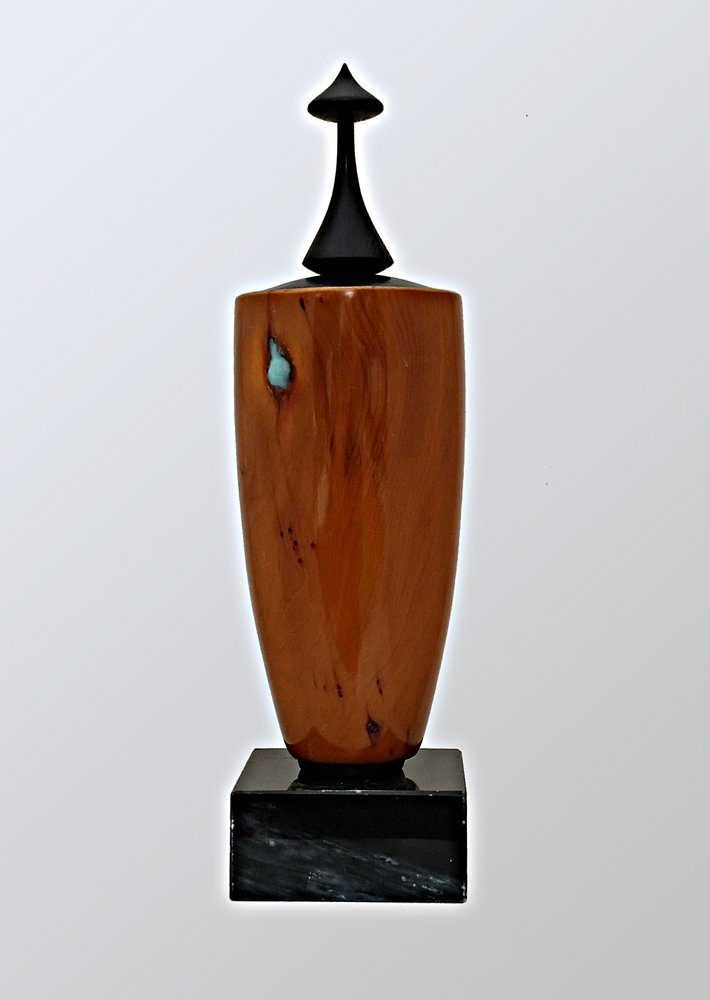 bodrighywood's tweet photo. A few rescued pieces: Oak vase aged, Yew vase on marble plinth: Open yew vase https://t.co/uptxRKWm1d