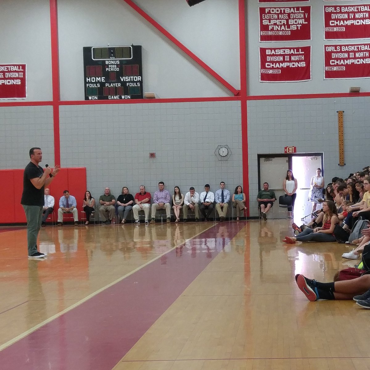 VarnumTHS's tweet image. Thank you @c_herren for speaking to us today #onekid