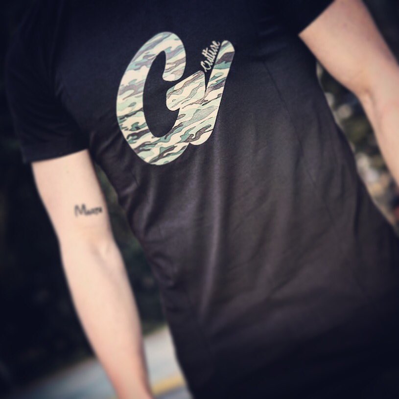 Goad_Culture's tweet photo. Camiseta Negra Gculture Camuflaje a 25,00€ y muchos productos más en https://t.co/FTohgKuYLE https://t.co/uiLblB3ZPV