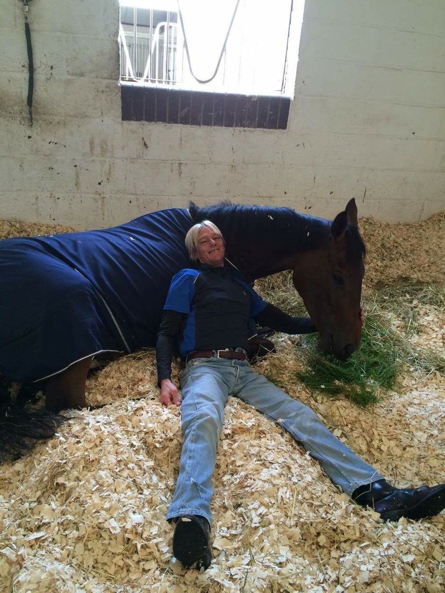 Monday morning suppose we better get up #SOMIDAR <a href="/GBRI_UK/">GBRI</a> <a href="/careersinracing/">careersinracing.com</a> <a href="/GBRI_UK/">GBRI</a> @ChampionsSeries