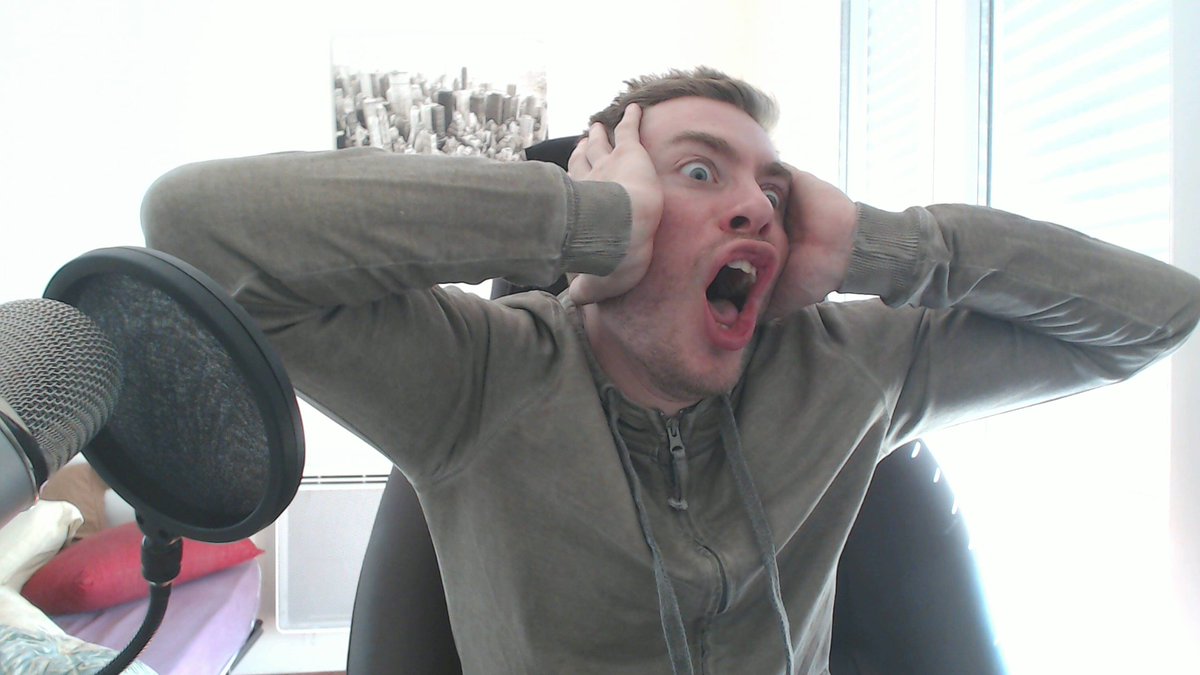 AxoskillYt's tweet photo. quand tu prends la pose pour ta minia putaclic https://t.co/pvCJYLCbVY