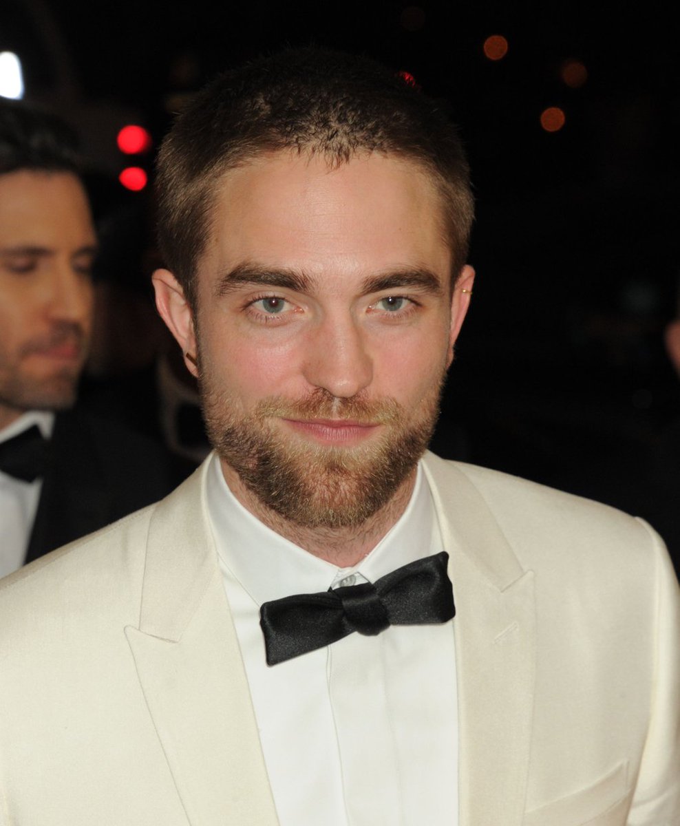 IamRobAddicted's tweet photo. #MetGalaRob πβ€ππ https://t.co/jcrv0V1mKC