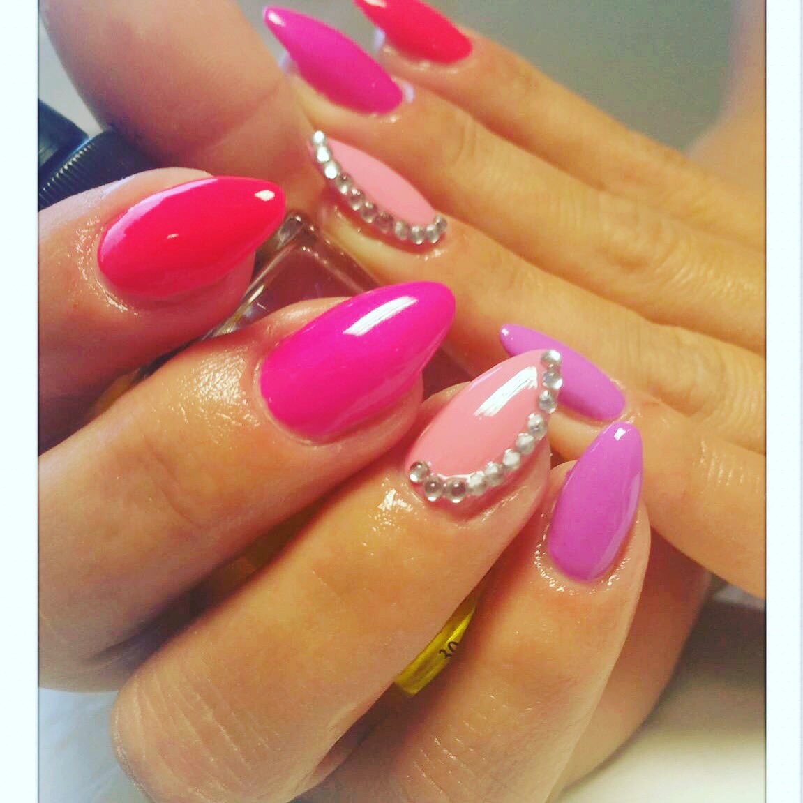 thebeautyisIand's tweet photo. Wow! Opi Gel overlay nails! #dayspa #opi #worthing #love #beautysalon #nails #gels #relaxrefreshrevive https://t.co/2T3hjXKVi4