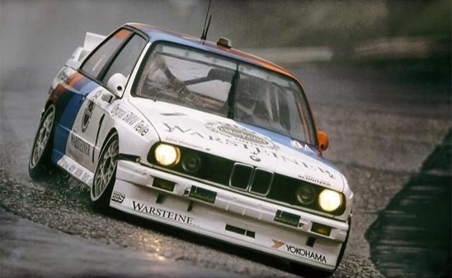 Amigos del Etreinta, tu página en Facebook.