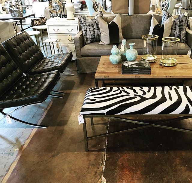 HappeninginVaHi's tweet photo. Monday interior inspiration from Stanton Home Furnishings #vahi #virginiahighland #shopvahi #stantonhomefurnishings https://t.co/Si5J0fG0zV