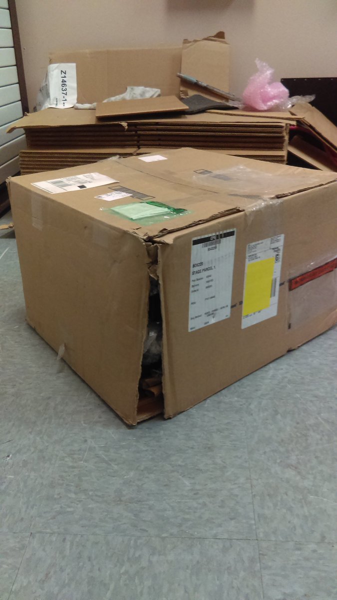 VartechSystems's tweet image. When sending your rugged LCD in for repairs, proper packaging can prevent damages during shipping. #ruggedlcd