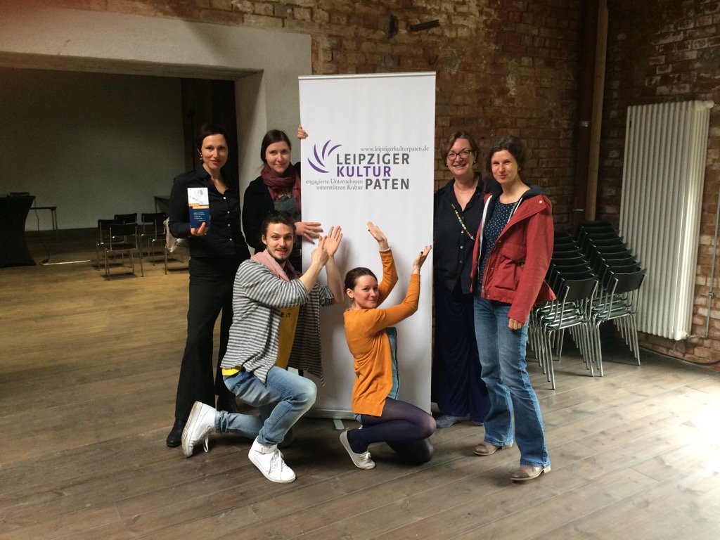 In letzter Sekunde fiel uns ein, dass wir das Beweisfoto zum gelungenen Workshop im <a href="/kunstkraftwerk/">info</a> noch brauchen :)