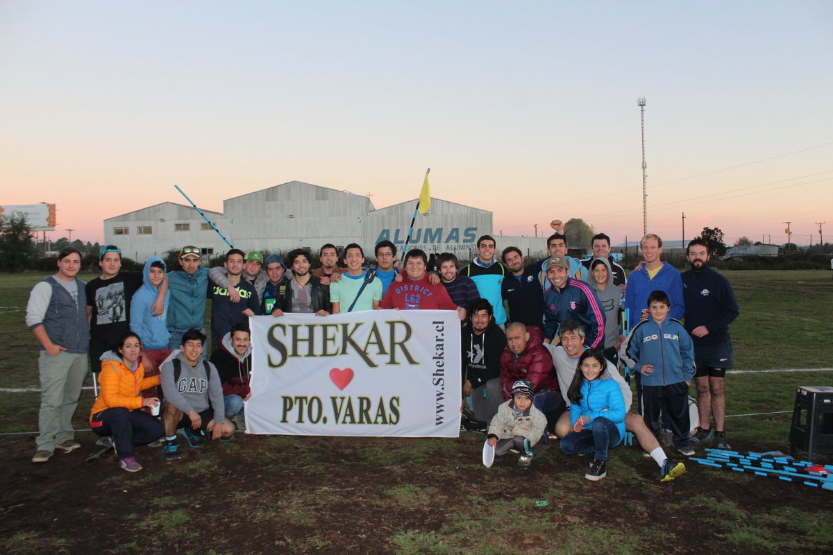 Jabalies_Rugby's tweet photo. Agradecemos a @ShekarSidra espumante del Tercer Tiempo junto a @rucamanque por las semis del #CS2016 #SomosElSur https://t.co/lzfh8VgisZ