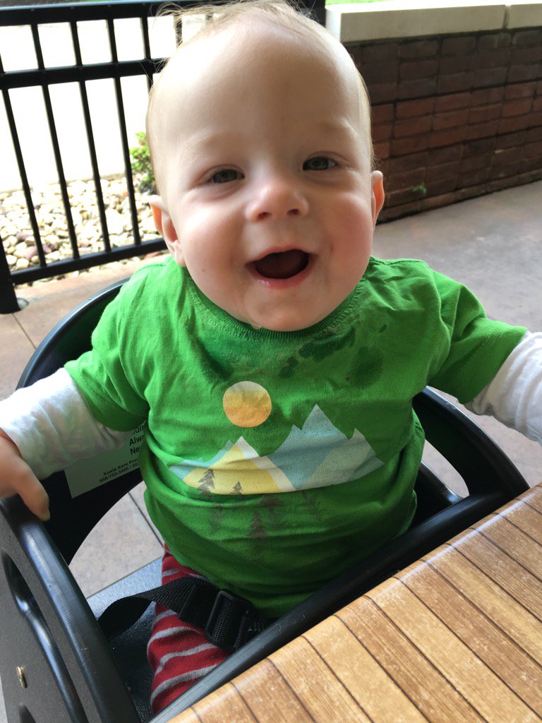 APKMama's tweet photo. Hannah loves her @cottonbureau tee shirt! https://t.co/PUnbEMMJKh