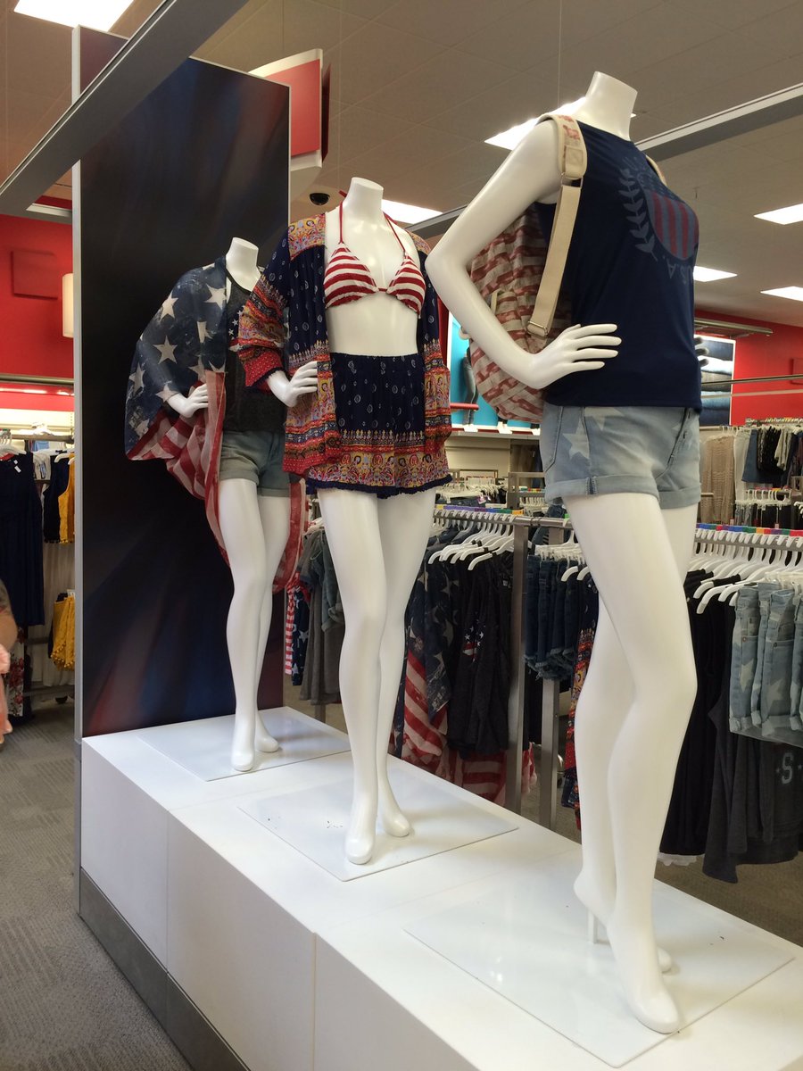 Who is ready for this upcoming holiday weekend?! ❤️💙🇺🇸🌞