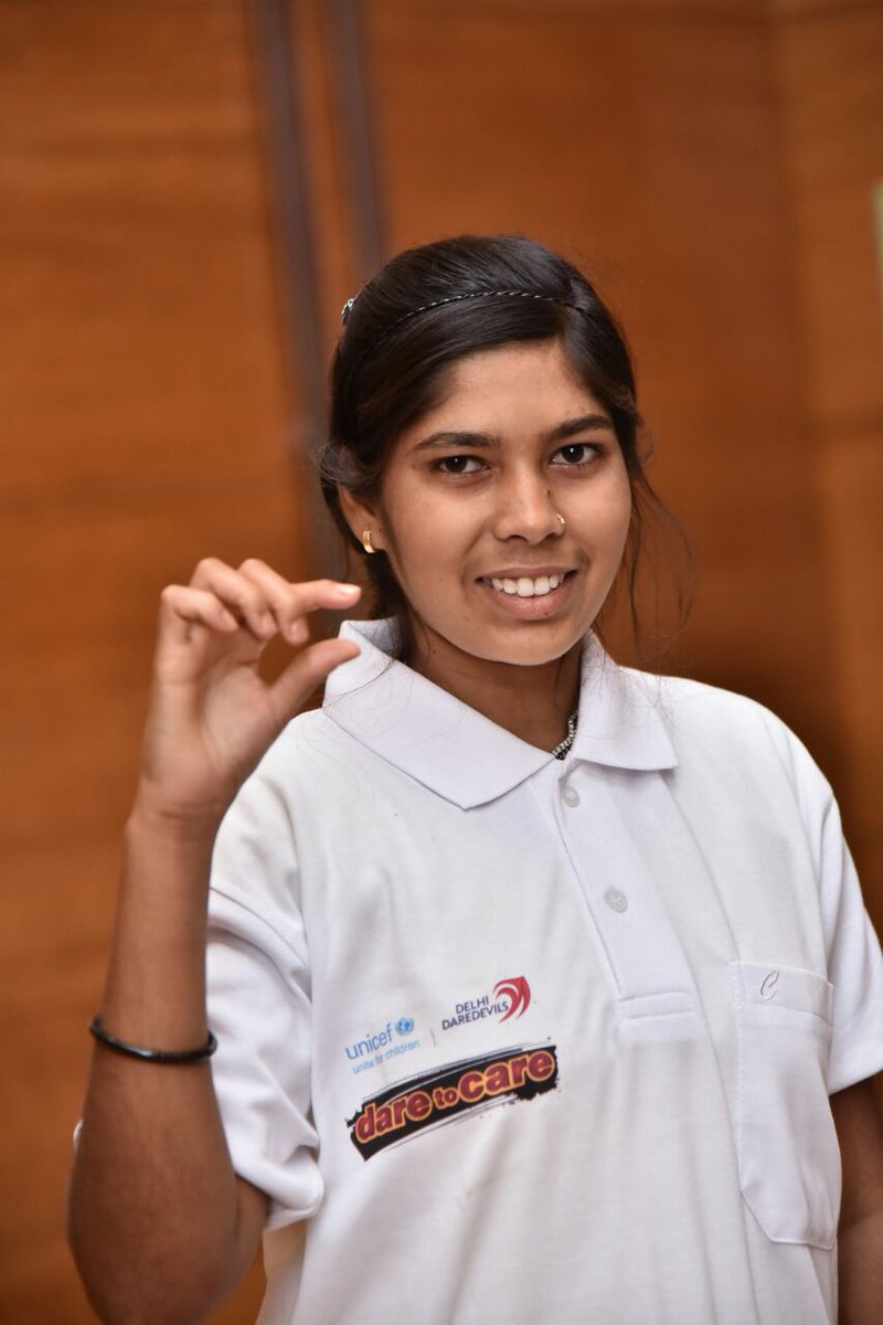 UNICEF's tweet image. Bharti, 15, inspired her whole village in #India to build #ToiletsForProgress. @TeamSwachh @UNICEFIndia