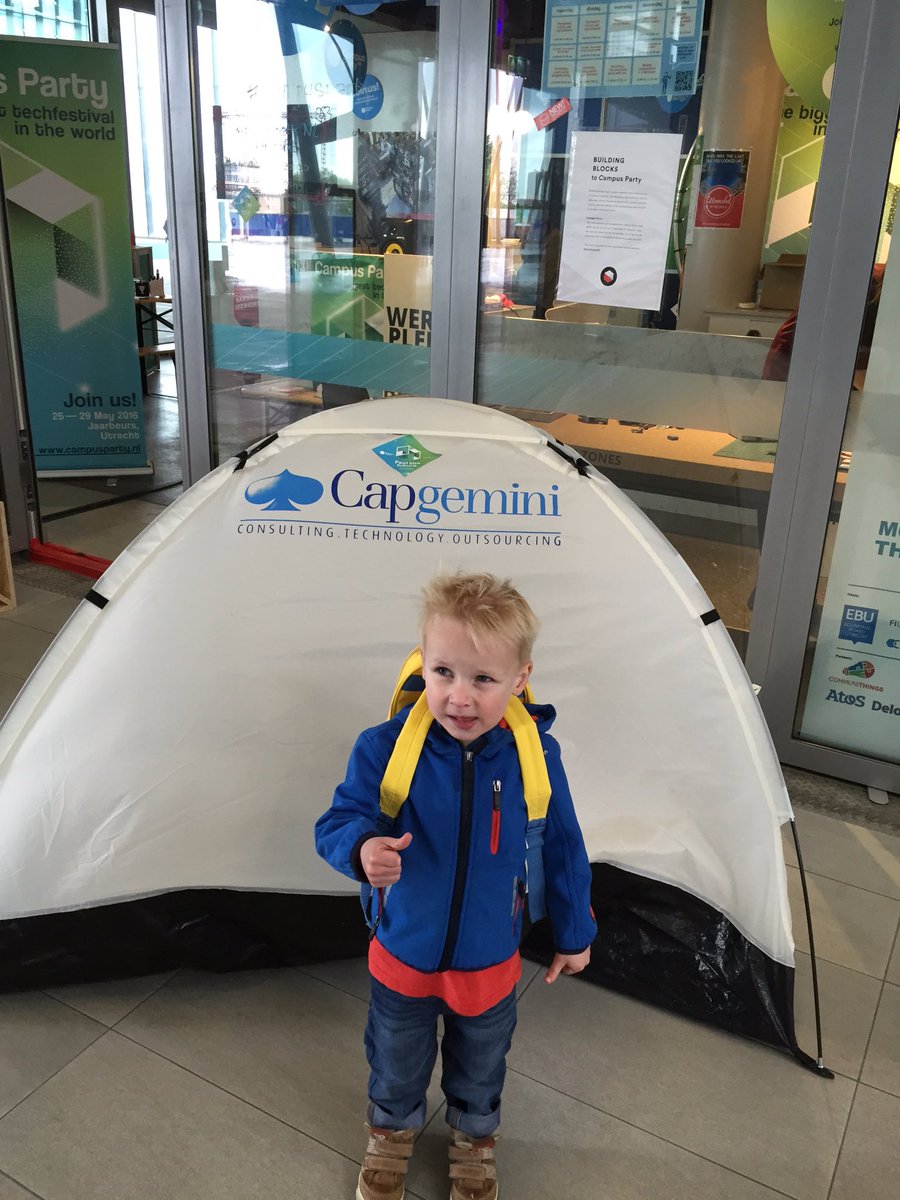 johanlouwers's tweet photo. Max thinks #CPUtrecht tents are real cool. Need to take him to a #hacking event soon. #capgemini https://t.co/ceuI4bpVAJ