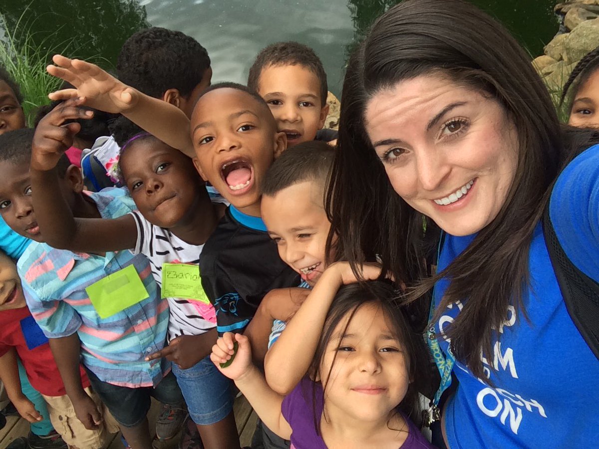 BeckyLehtinen's tweet photo. Having a  blast at @Lazy5Ranch ! #fieldtrip #Kindergarten #iteachk https://t.co/c93fVjfWE5