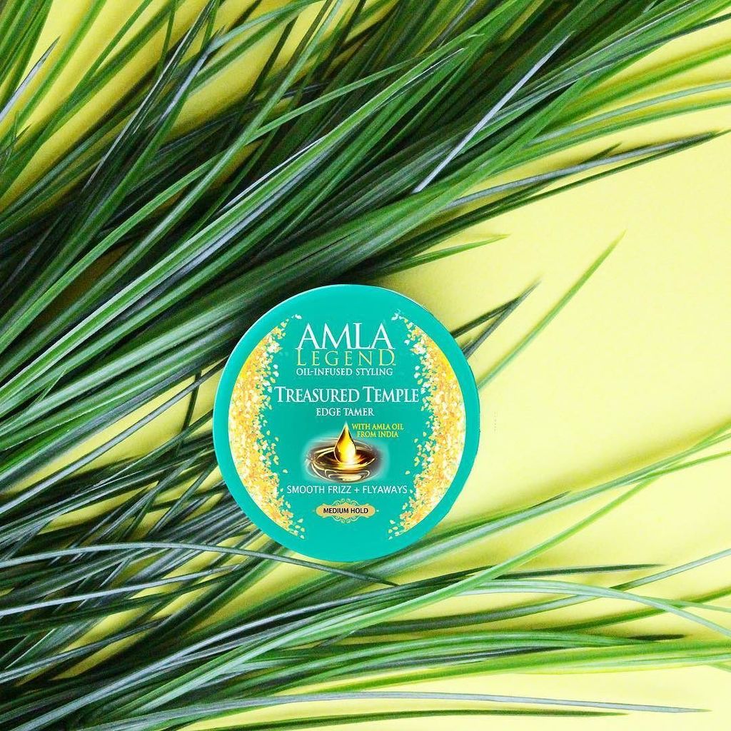AmlaLegend's tweet photo. Summer is around the corner. Tame your edges for whatever style you rock! 
Learn more by c… https://t.co/bgoIaSriHy https://t.co/zI06Zj1pnc
