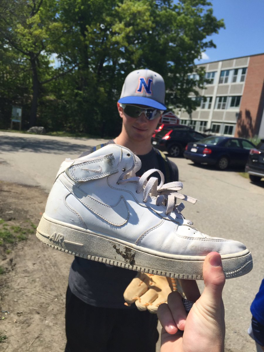 Dope kick for sale pt. II
Size 6.5 highest offer takes it