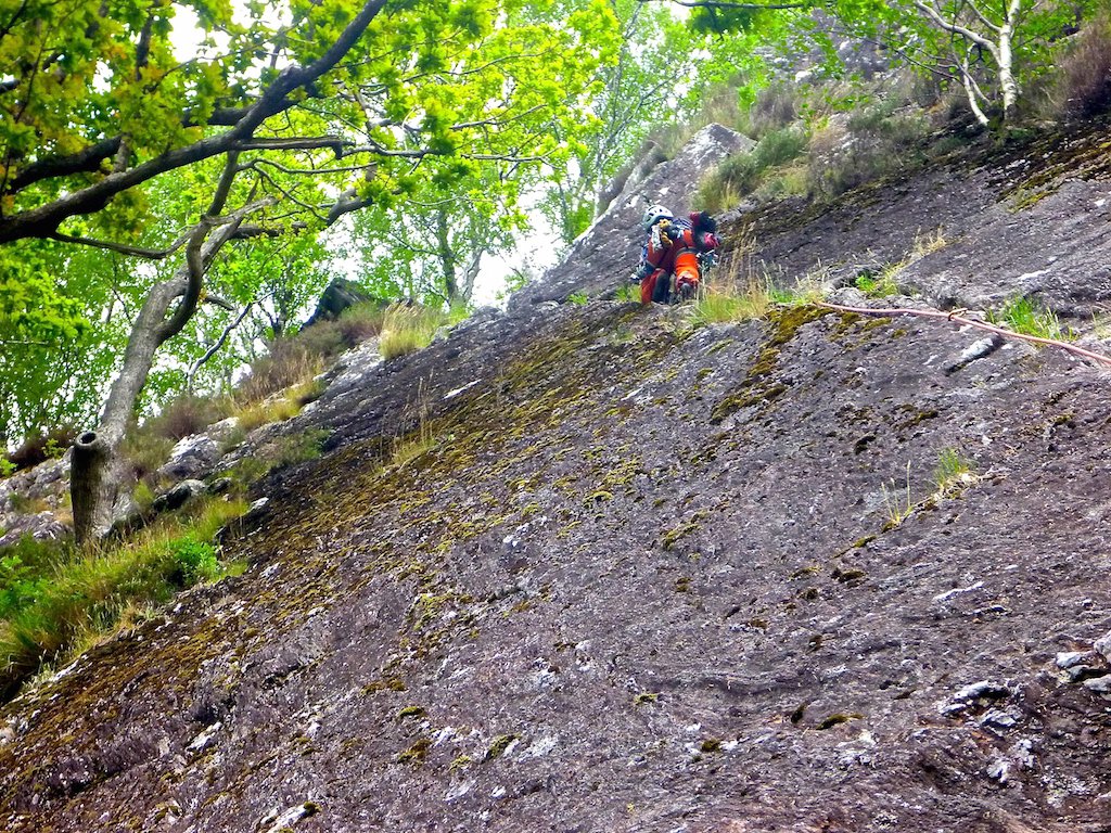 AlanHalewood's tweet image. The new @SMCGuidebooks guide inspired my @MtnTrngScotland #SPA Assessment to visit some new (to them) crags today