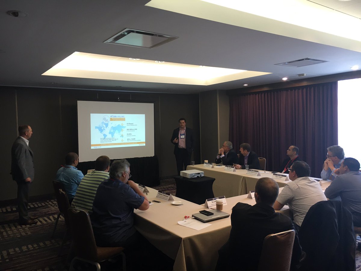 MobileyQ's tweet image. #M6xchange @highspeedbarton @MasteryofMobile leading discussions with digital leaders from healthcare vertical!