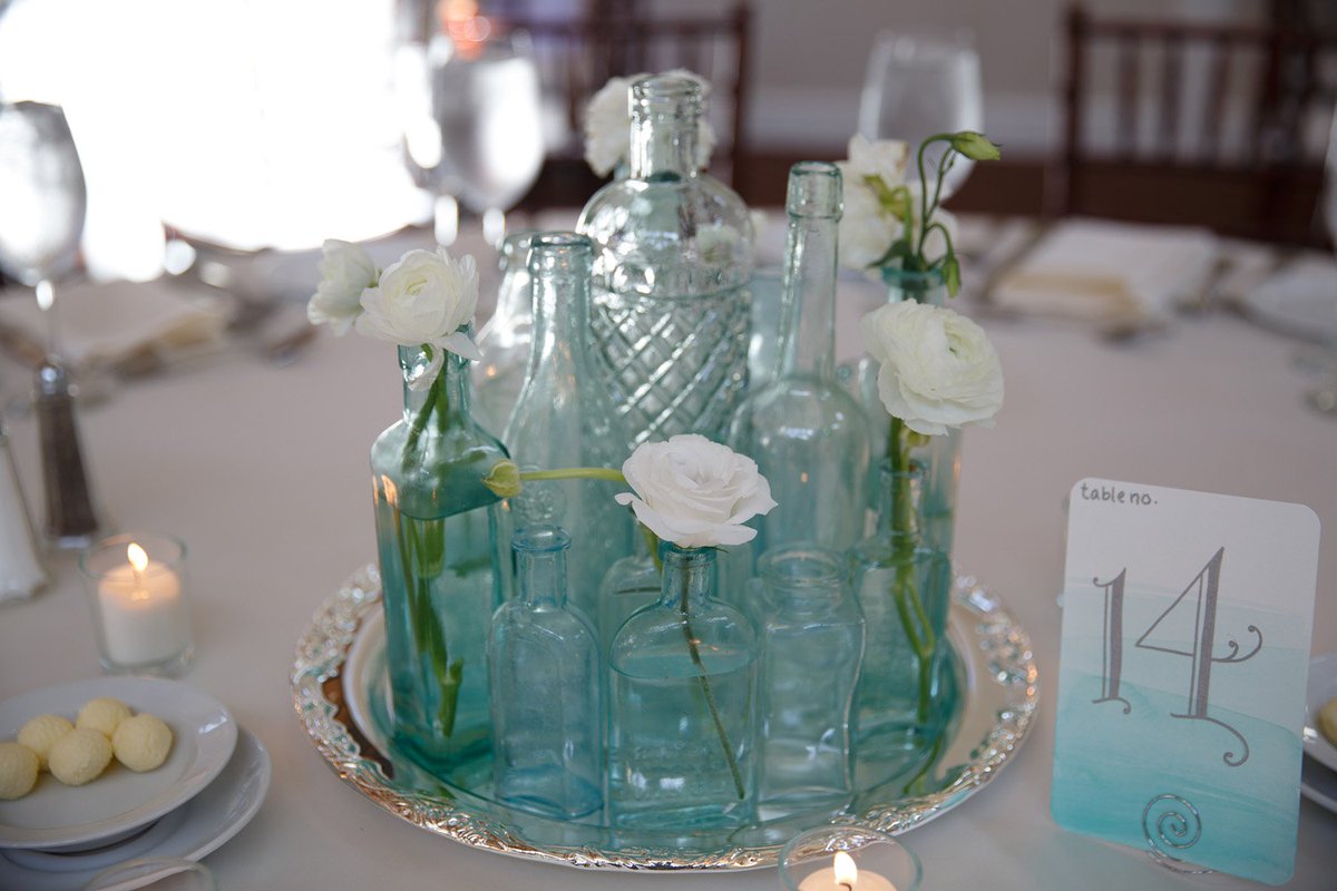 Bits and pieces make the perfect #centerpiece.