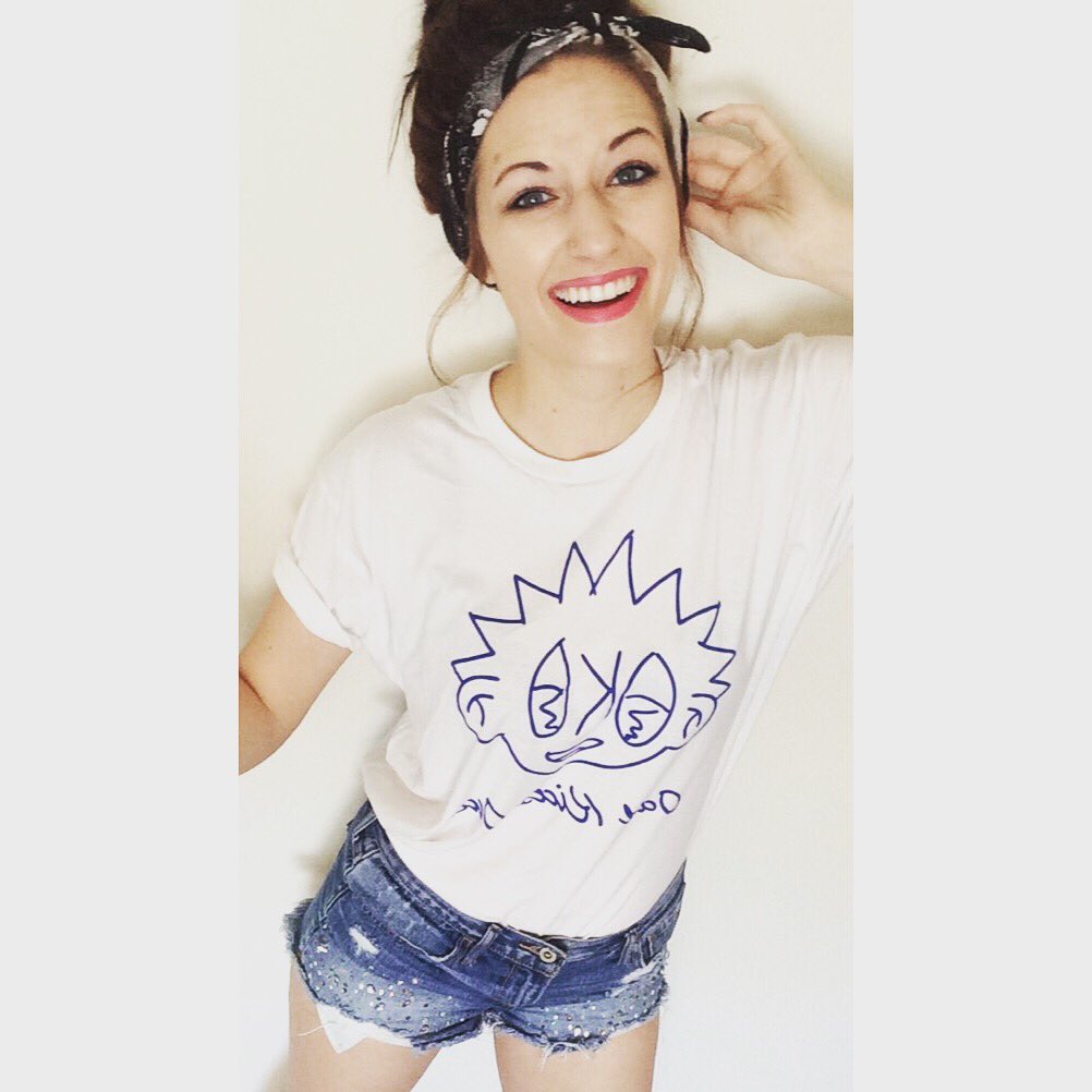 HelloItsGi's tweet image. Rocking the @OddKidsOut all the way from Michigan. 🤘🏼👄