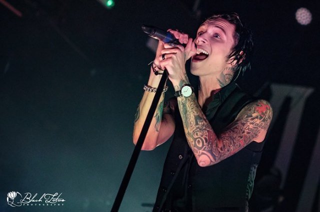 AndyBVBItaly's tweet photo. #AndyBLACK performing at @KOKOLondon (20/05/2016) pt. 3 | #TheHomecomingTour 

📷: @BlackLotusPhot0 https://t.co/2voZJSaJbZ