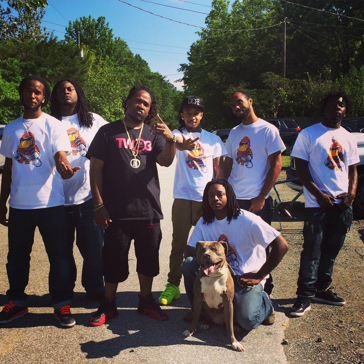REESEGREAT's tweet photo. #BTS Video shoot shit #DTE #DTC #moblifeornolife #mobforever (AM VIDEO SHOOT) https://t.co/VJIGYmDffj