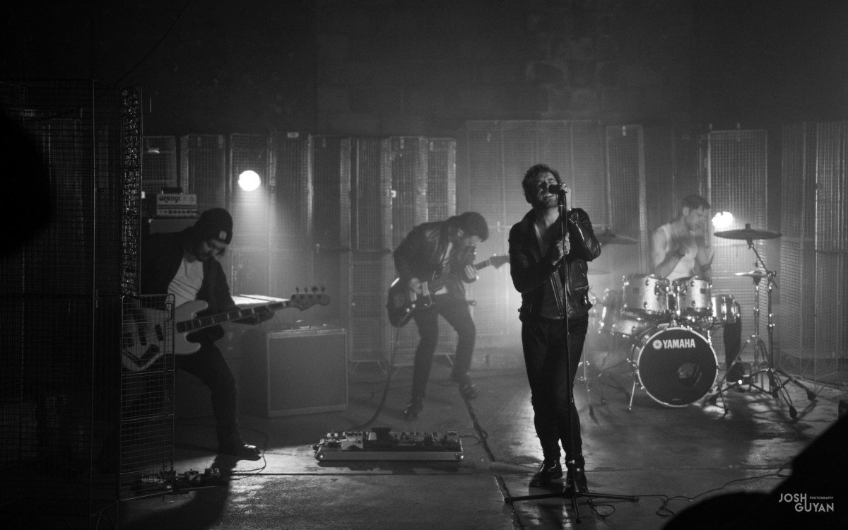 RealRockAndRoll's tweet photo. Rock And Roll's Track of the Day – @FEARSLIVE ‘The Squeeze’ https://t.co/muNNpGxdqF #MusicMonday #music #rock https://t.co/IFEkP2xmFK