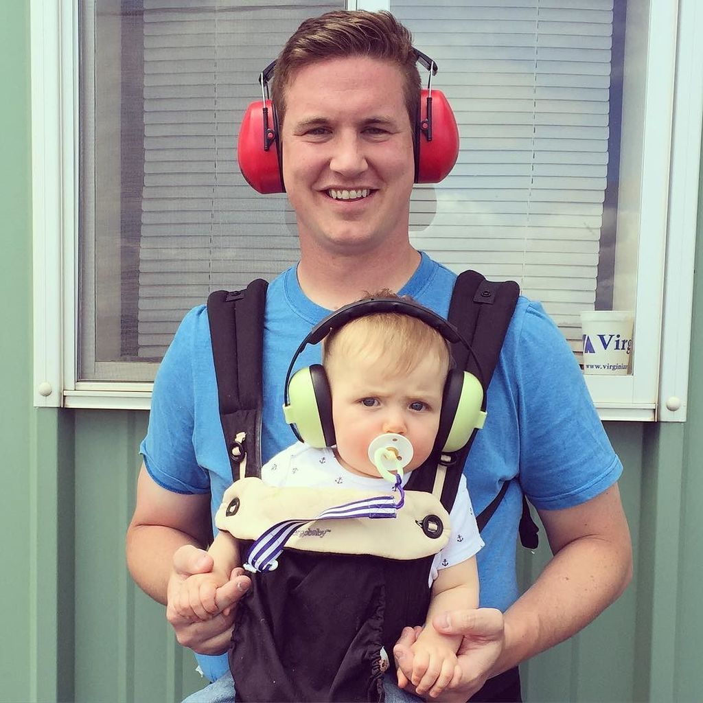 abbycbarr's tweet photo. What does it mean when your son only looks like you when he's frowning? #HungryHud #gotitf… https://t.co/x5Llq48Siw https://t.co/9mJZ8yN3yf