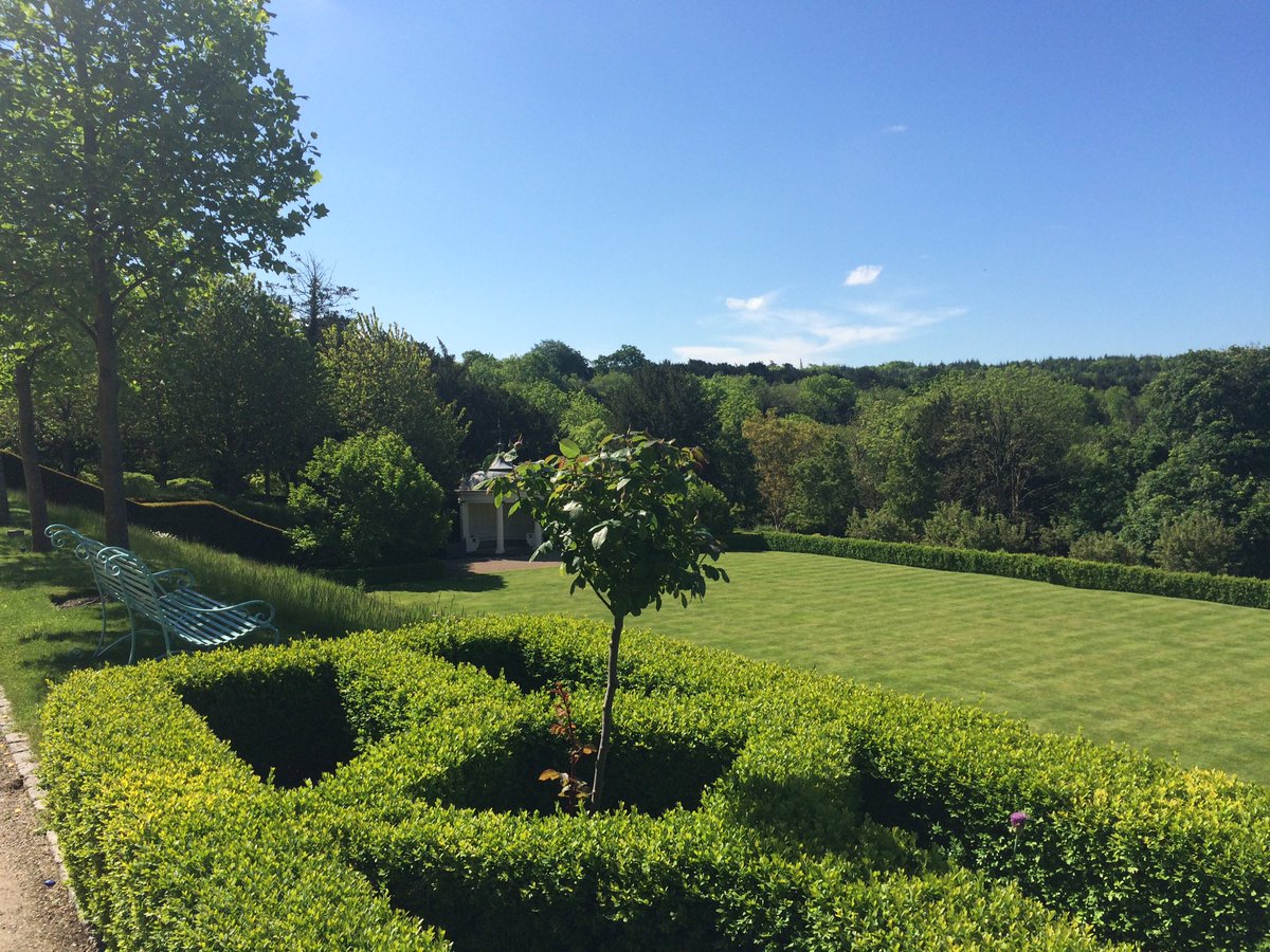 What a glorious day to start the working week at Beaverbrook# Estate# Country side# Surrey #Leatherhead