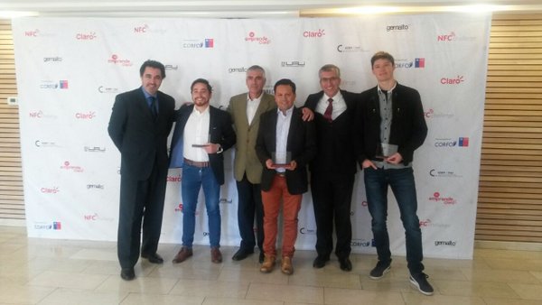 CIET_UAI's tweet photo. Felicitaciones a @guarnicapp, @Meetcard, y @safetyforlifeCL por ser los tres ganadores de #NFC Challenge https://t.co/DYJMqTq6Lc