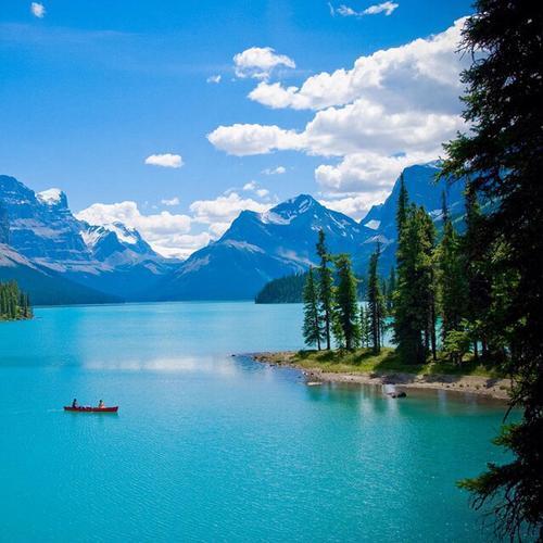 Maligne Lake, Canad