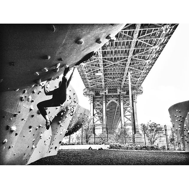 From <a href="/olivia_song/">Olivia Song</a> - #NotMe - my fav 💖 #Climbing FOX @_sarahlaine_ showing me what's up at #DumboBoulders 🌤 ... ..