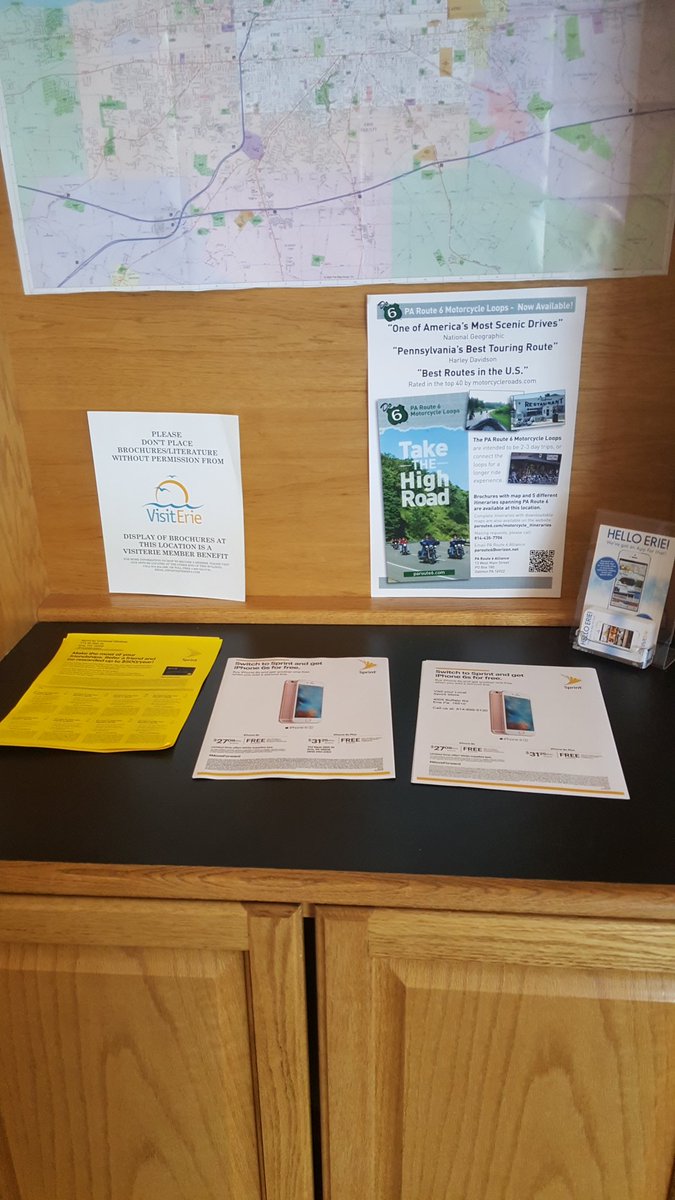 uwcassidybowers's tweet photo. Flyers everywhere!  @UWDMAndrew @DavidGraham68 @AbbyCMeAtSprint https://t.co/TrKdqg02wD