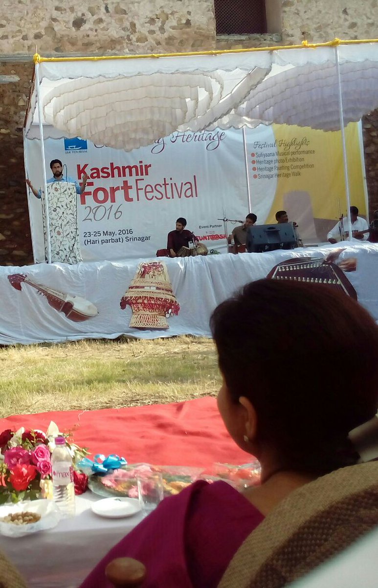 Rashneek Kher tweet media